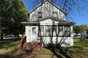 221 W 4th St, Morton, MN 56270 - Photo 1