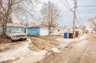 1625 11th St N, Fargo, ND 58102 - Photo 29
