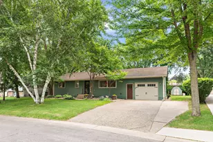 113 Oak Ave SW, Saint Michael, MN 55376 - Photo 1