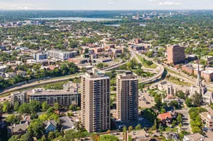 400 Groveland Ave, Minneapolis, MN 55403 - Photo 1