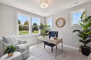 3725 Queensland Ln N, Plymouth, MN 55446 - Photo 21