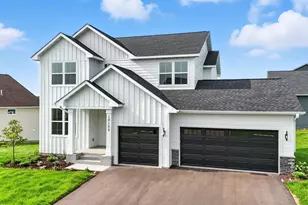 10155 Arrowwood Trl, Woodbury, MN 55129 - Photo 1