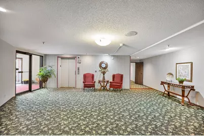 4710 58th Avenue N #219, Crystal, MN 55429 - Photo 15