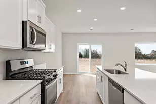 8387 Cherry St, Clear Lake, MN 55319 - Photo 5