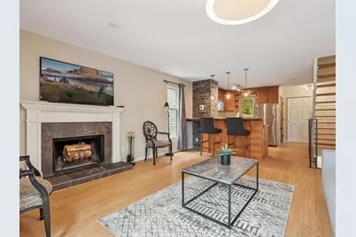 226 8th Street SE, Minneapolis, MN 55414 - Photo 1