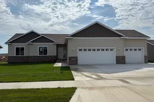 1306 18th St NE, Austin, MN 55912 - Photo 1