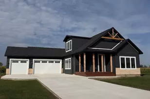 1508 Ellis Ave, Marshall, MN 56258 - Photo 1