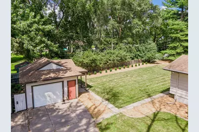 16170 Westgate Lane, Eden Prairie, MN 55344 - Photo 7