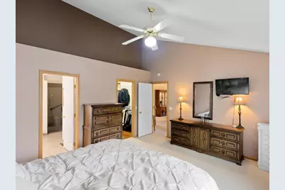 6708 Chadwick Drive, Savage, MN 55378 - Photo 15