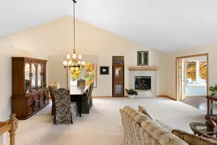 6708 Chadwick Dr, Savage, MN 55378 - Photo 9