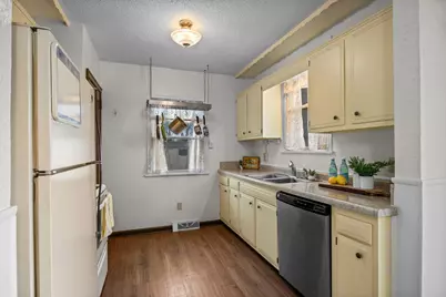 9300 Stevens Avenue S, Bloomington, MN 55420 - Photo 13