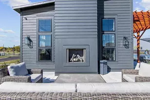 4595 Oak Point Ln, Woodbury, MN 55129 - Photo 7