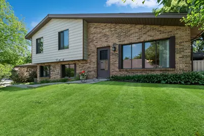 1044 Zanzibar Lane N, Plymouth, MN 55447 - Photo 1