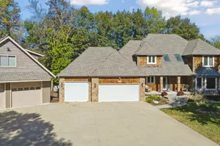 1811 Lake Lucy Ln, Chanhassen, MN 55331 - Photo 1