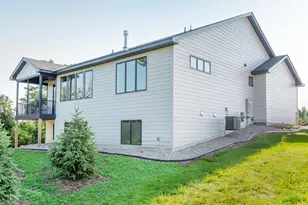 9001 62nd St S, Cottage Grove, MN 55016 - Photo 5