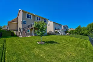 4764 Ashton Curve, Woodbury, MN 55129 - Photo 69