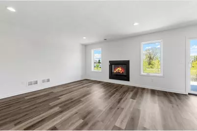 307 Sunset Avenue, Mountain Lake, MN 56159 - Photo 5