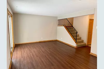 8573 Cardiff Lane, Eden Prairie, MN 55344 - Photo 9