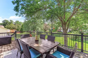 10517 Aquila Ave S, Bloomington, MN 55438 - Photo 29