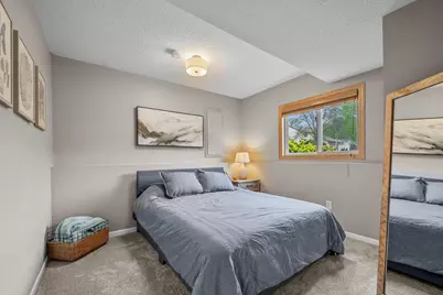 10517 Aquila Avenue S, Bloomington, MN 55438 - Photo 21