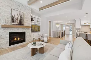 599 Harbor Ct, Shoreview, MN 55126 - Photo 11