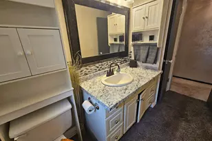 1810 Michaelle Ln, Albert Lea, MN 56007 - Photo 9