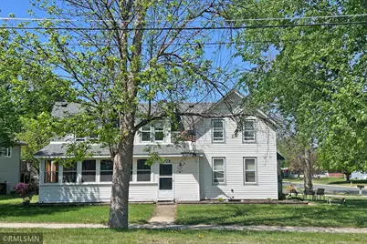 900 Hoffman Street W, Cannon Falls, MN 55009 - Photo 1