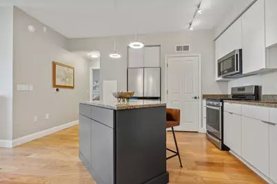 500 E Grant Street #704, Minneapolis, MN 55404 - Photo 15