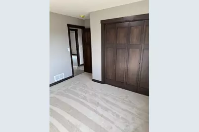 1312 18th Street NE, Austin, MN 55912 - Photo 7