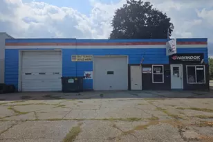 206 Hiawatha Dr E, Wabasha, MN 55981 - Photo 1