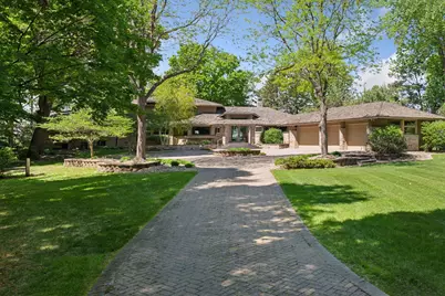 28235 Boulder Circle, Excelsior, MN 55331 - Photo 1