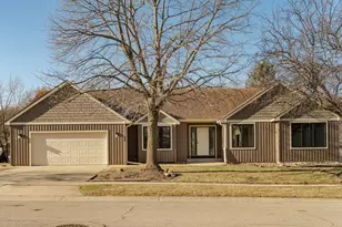 1000 Rocky Creek Dr NE, Rochester, MN 55906 - Photo 1