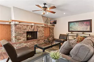 10211 Cedar Lake Rd, Minnetonka, MN 55305 - Photo 15