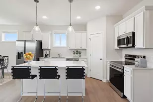 1322 Rose St, New Richmond, WI 54017 - Photo 1