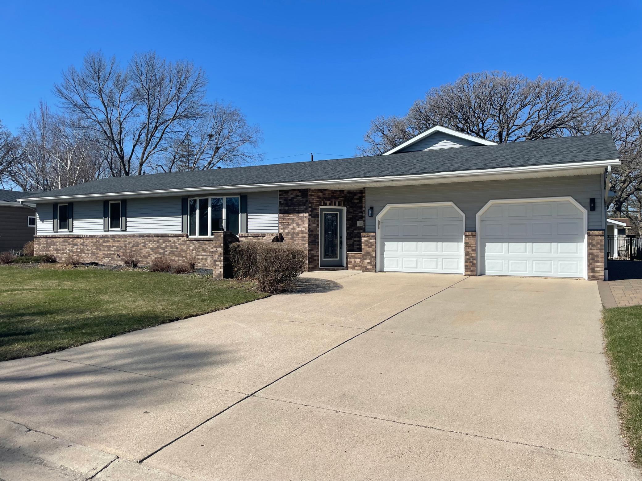 1613 Bunker Hill Rd, Albert Lea, MN 56007 - MLS 6699658 - Coldwell Banker