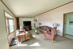 513 N Main St, Sanborn, MN 56083 - Photo 9