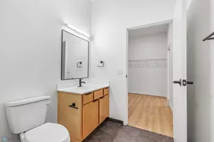 117 Broadway N, Fargo, ND 58102 - Photo 19