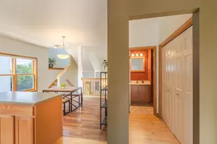 568 State St, Saint Paul, MN 55107 - Photo 7