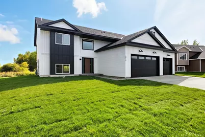 2892 29th Street NE, Sauk Rapids, MN 56379 - Photo 1