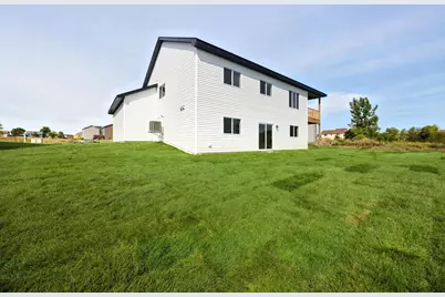 2892 29th Street NE, Sauk Rapids, MN 56379 - Photo 3