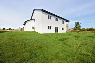 2892 29th St NE, Sauk Rapids, MN 56379 - Photo 3