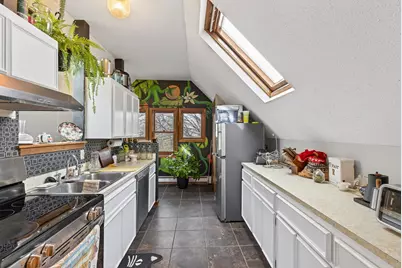 570 Laurel Avenue, Saint Paul, MN 55102 - Photo 29