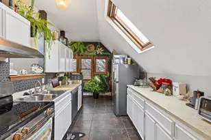 570 Laurel Ave, Saint Paul, MN 55102 - Photo 29