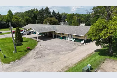 107 E Eau Claire Avenue, Warren, MN 56762 - Photo 1