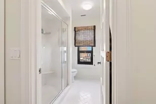 1235 Yale Pl, Minneapolis, MN 55403 - Photo 25