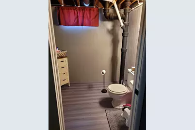 106 McPhail Avenue N, Caledonia, MN 55921 - Photo 17