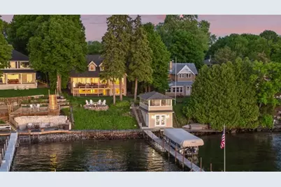 19820 Lakeview Avenue, Deephaven, MN 55331 - Photo 1