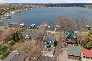 10 Woodlane St, Tonka Bay, MN 55331 - Photo 1