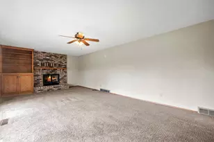 2591 Carver Ave E, Maplewood, MN 55119 - Photo 7