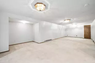 2591 Carver Ave E, Maplewood, MN 55119 - Photo 29